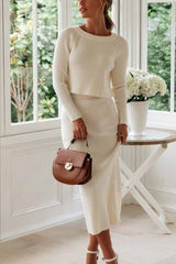 Hoobd Knitted Solid Color Sweater Skirt Suit