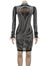 Hoobd Woman Fashion Sexy Mesh See-through Long Sleeve Feathers Rhinestones Bodycon Party Dresses 2023 Package Hip Mini Nightclub Dress