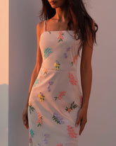 2023 Sexy Mesh Dress Strapless Floral Embroidery Suspender Midi Dress Sleeveless High Waist Sheath Dress Elegant Vestidos
