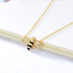 Little Bee Pendant Silver Collarbone Necklace for Women