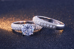 Four Prongs Round Zircon Cathedral Silver Ring Set for Women