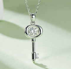 Love Key 0.5Carat Moissanite Necklace