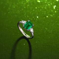(1.5CT) Lab-Created Emerald Solitaire Adjustable Open-ended Silver Ring for Women