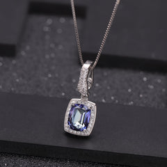European Luxury Style Inlaid Natural Crystal Soleste Halo Pendant Silver Necklace for Women