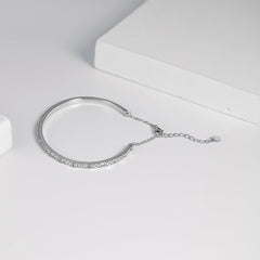 Carving Pattern with Square Zircon Silver Bracelet for Women