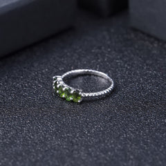 European Fashion Temperament Inlaid Natural Diopside Silver Ring for Women