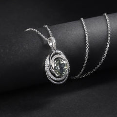 Light Luxury Premium Fashion Style Inlaid Natural Crystal Creative Oval Shape Pendant Silver Necklace for Women