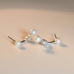 Freshwater Pearl with Round Zircon Silver Stud Earrings for Women