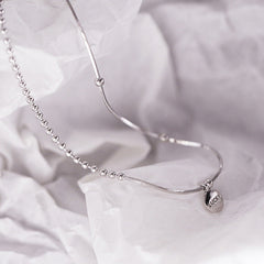 LUCKY Round Pendant with Beading Silver Necklace for Women