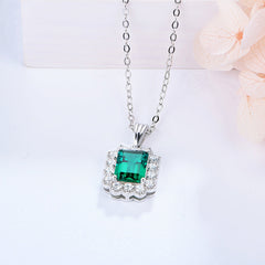 1.5Carat Rectangle Lab Created Emerald Necklace