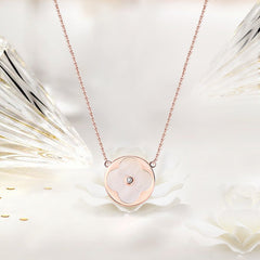 Circle Mother of Pearl Four Leaf Clover Silver Necklace