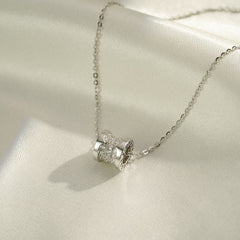 (Two Colours) Inlay Crystal Small Circle Wheel Pendants 925 Silver Collarbone Necklace for Women