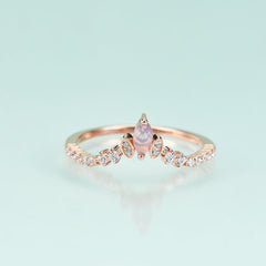 Fashion and Simple Luxury V-shaped S925 Sterling Silver Inlaid Gem Rose Gold Plated Ring for Women