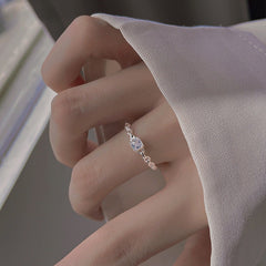 Square Zircon Chain Design Silver Ring
