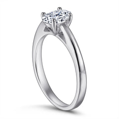 Four Prongs Oval Zircon Solitaire Silver Ring for Women