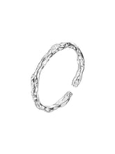 Wrinkled Sugar Paper Silver Ring