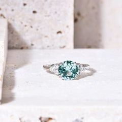 Luxury Round Cut Green Crystal S925 Silver Ring