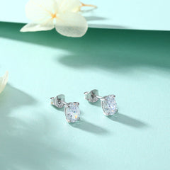 Four Prongs Oval Zircon Silver Studs Earrings for Women
