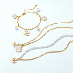 White Daffodil Round Mother of Pearl Sterling Silver Necklace