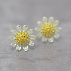 Small Daisy Flower Silver Studs Earrings for Women