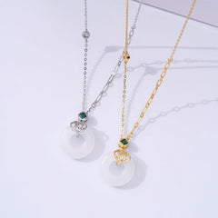 Circle Ring Chalcedony Silver Necklace