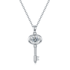 Love Key 0.5Carat Moissanite Necklace