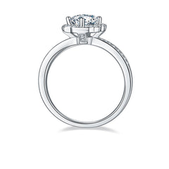 Modern Halo 1.0Carat Round Moissanite Engagement Ring