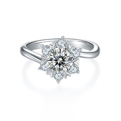 Flower Prongs 1.0Carat Round Moissanite Engagement Ring