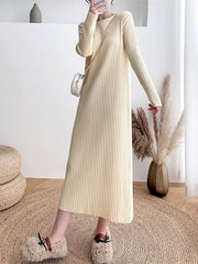 Urban Long Sleeves Solid Color Round-Neck Sweater Dresses