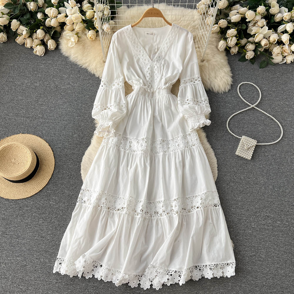 Autumn Vintage V-Neck Flower Embroidery Hollow Out Patchwork Vacation Long Dress Women Puff Sleeve Elastic Waist Holiday Vestido