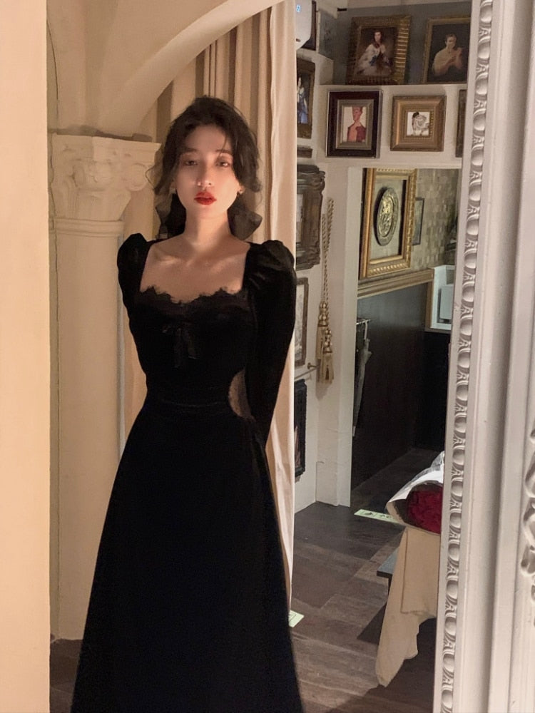 Hoobd Autumn Slim Black Velvet Dress Casual Korean Fashion Elegant Midi Dress Woman Party Long Sleeve Vintage Lace Dress Design