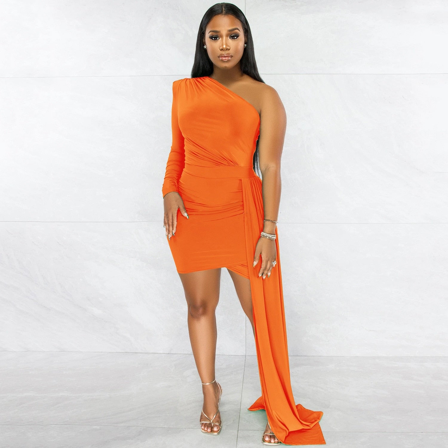 Hoobd Fall Party Dresses For Women 2023 Fashion Royal Blue Single Sleeve Long Strap Accent Mini Dresses Summer Womens Ruched Bodycon Party Dress Sexy Clubwear