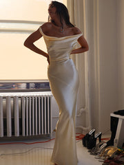 Hoobd Spaghetti Strap Sexy Backless Satin Slip Maxi Dress For Women Fashion Outfits Sleeveless Gown Long Dresses Clothes