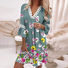 Hoobd Vintage Print Trumpet Sleeve Boho Beach Dress Women Fashion Lace Patchwork V-Neck Party Dresses Lady Loose A-Line Dress Vestidos