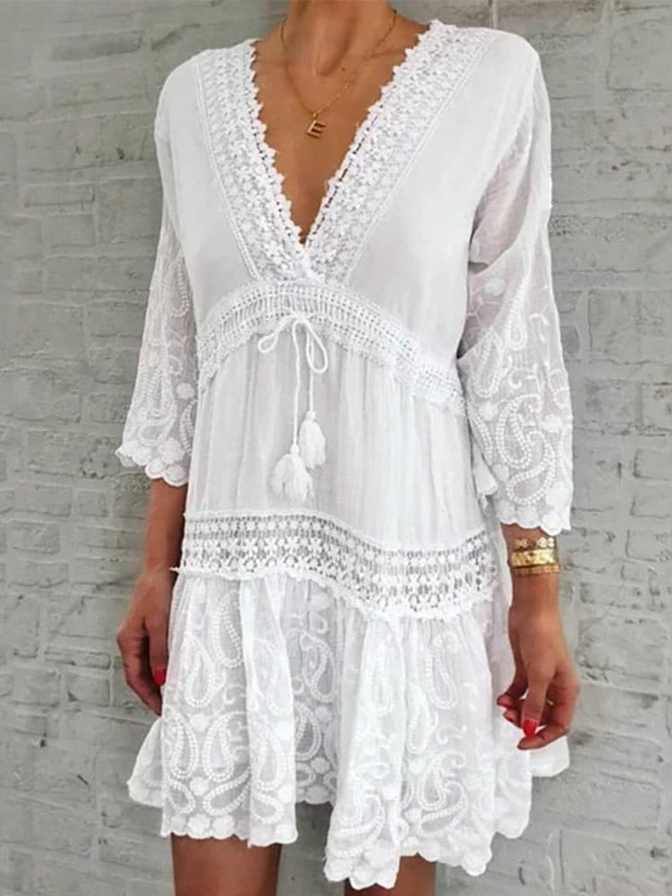 Hoobd Women Lace Round Neck Mini Dress Spring Summer Hollow Out Short Sleeve Patchwork Dress Loose Off Shoulder Beach Dress Vestidos