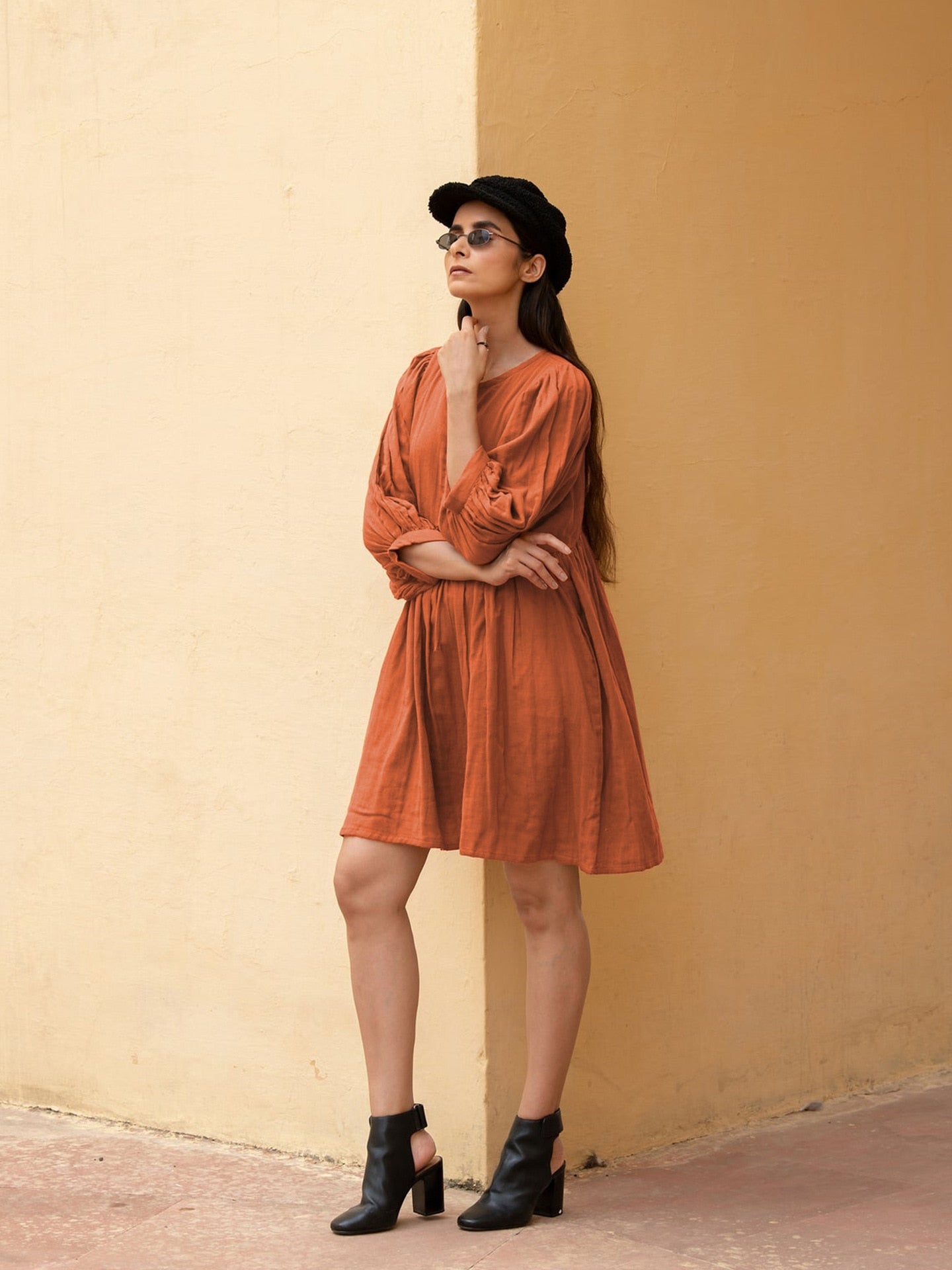 2023 New Oversized Spring Dress Round Neck Lace Up Bat Sleeve Fashion Beach Mini Dress Pleated Large Size Vintage Boho Dress