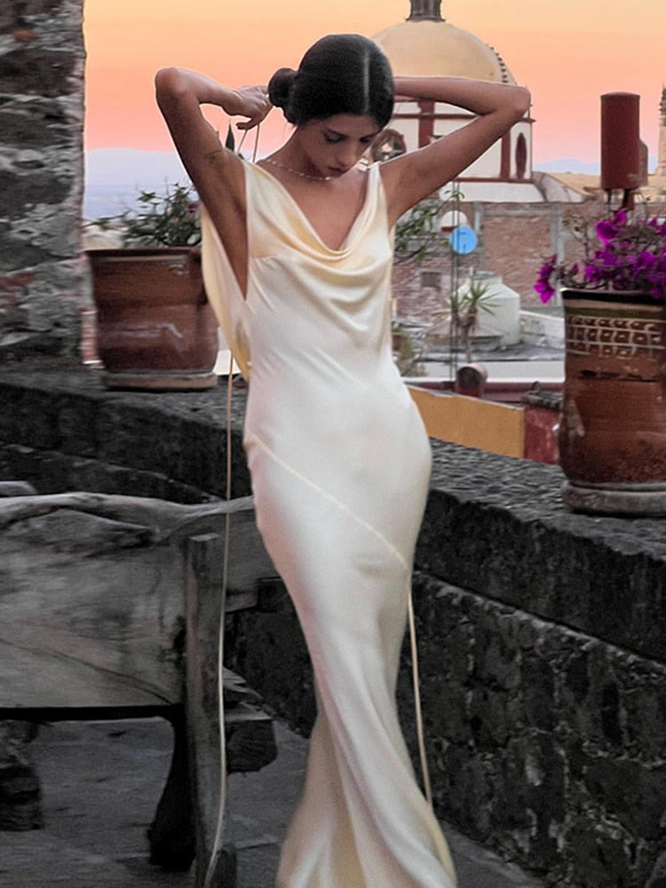 Hoobd Spaghetti Strap Sexy Backless Satin Slip Maxi Dress For Women Fashion Outfits Sleeveless Gown Long Dresses Clothes