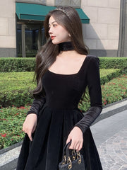 Hoobd Velvet Elegant Evening Party Midi Dresses Ladies Black France Vintage Dress Women New Winter Korean One-piece Dress Autumn