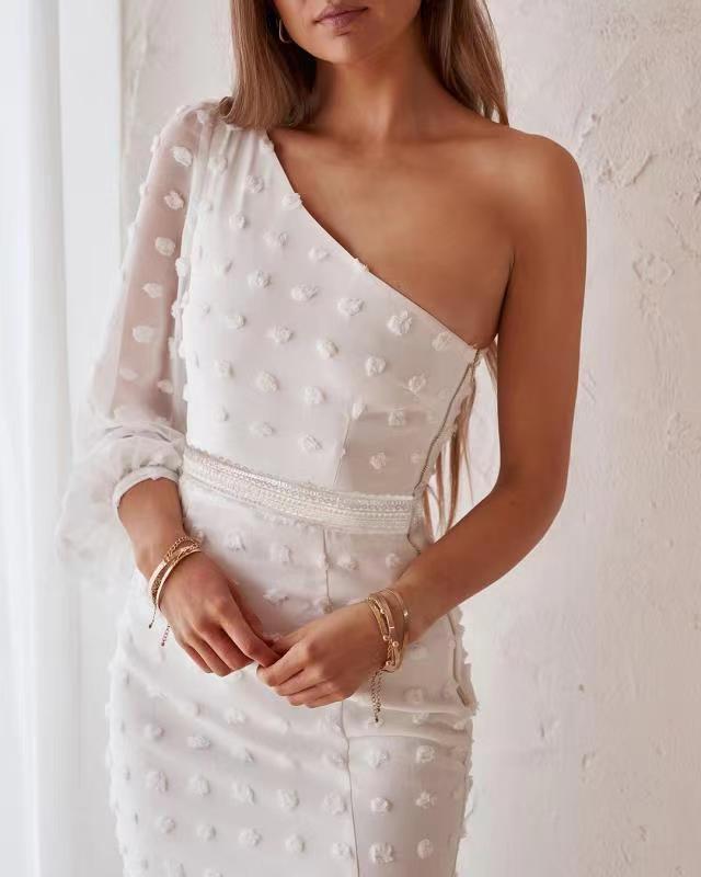 Hoobd Summer New Women's Clothing European and American White Sloping Shoulder Bag Hip Fashion Sexy Split Puff Sleeve Dress