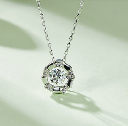 Snake Bone 0.5Carat Moissanite Necklace