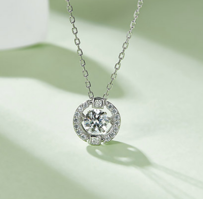 Dream Circle 0.5Carat Moissanite Necklace