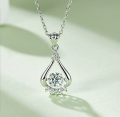 Teardrop 0.5Carat Round Moissanite Necklace