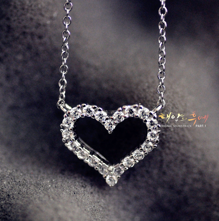 Valentine's Day Gift Zircon Hollow Heart Pendant Silver Necklace for Women