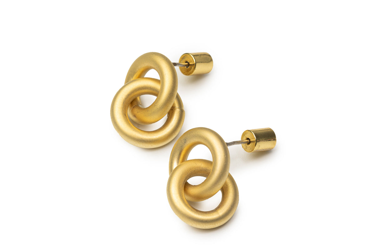 Golden Round Chain Studs