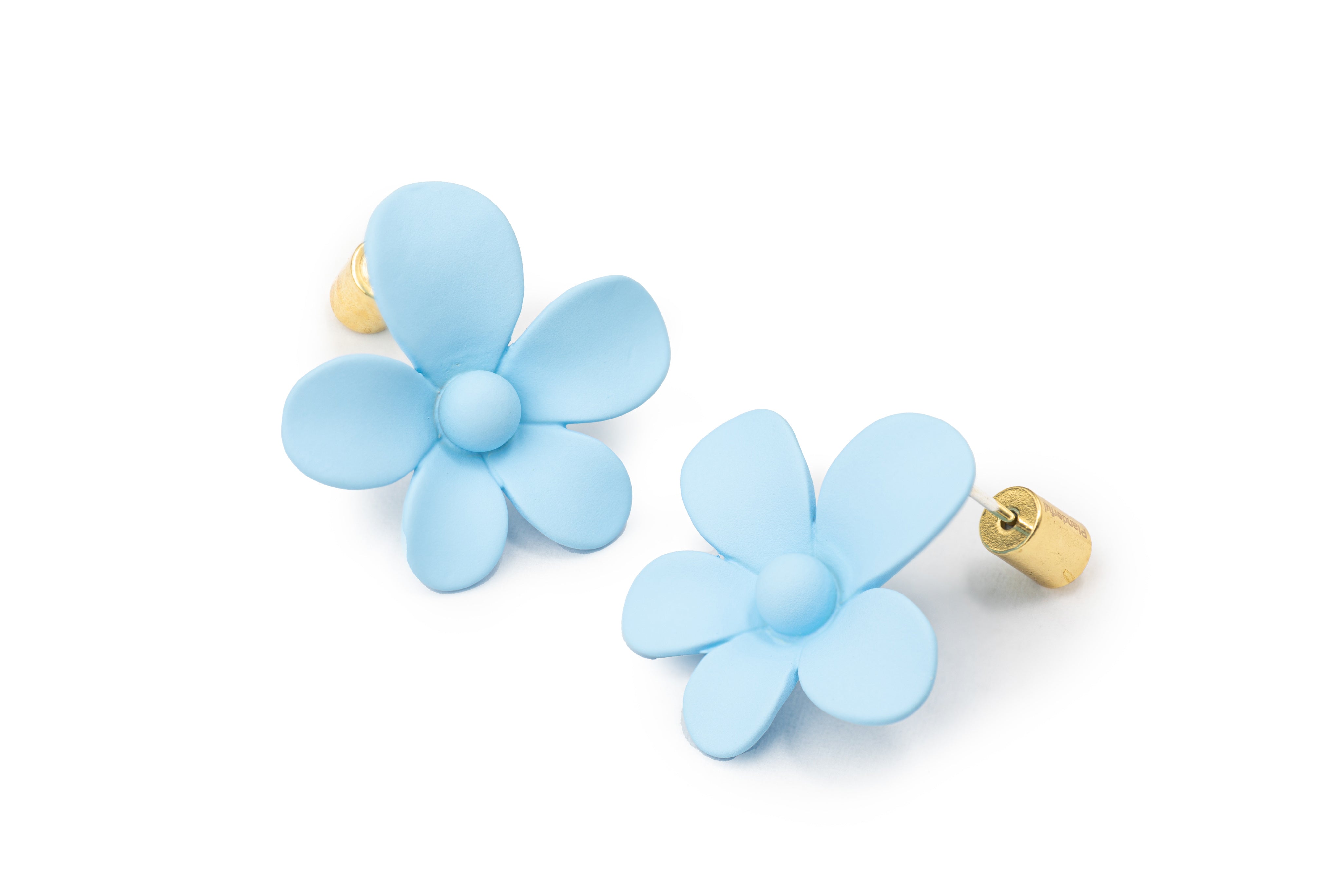 Ocean Blue Daisy Studs