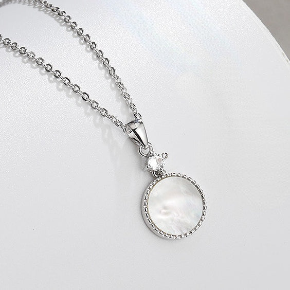 Mother of Pearl Circle Pendant Silver Necklace for Women