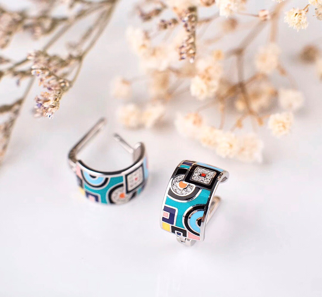 Geometric Pattern Enamel Silver Stud Earrings