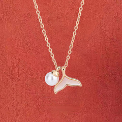 Mother of Pearl Fishtail with Pearl Silver Necklace for Women