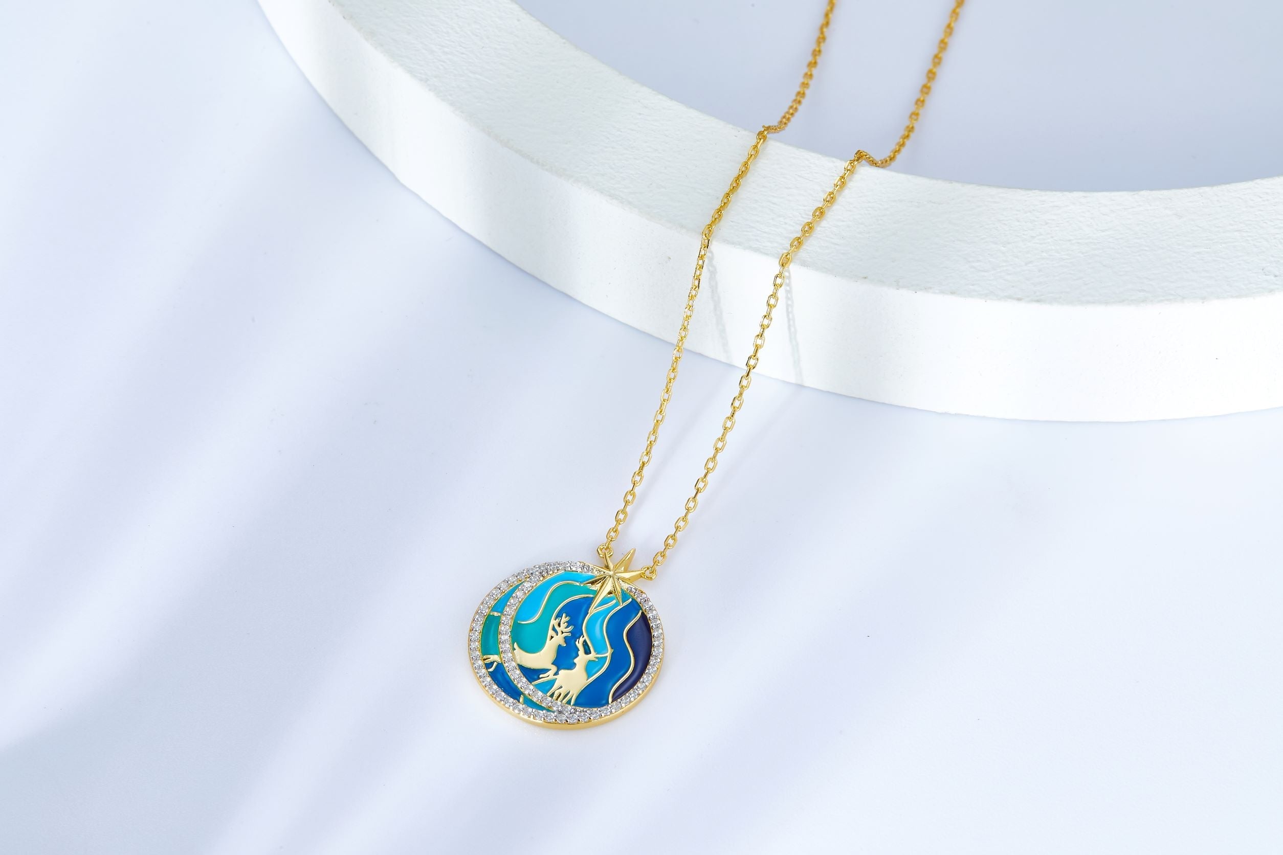 Circle Moonnight Deer Blue Enamel Necklace