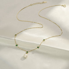 (Two Colours) Emerald Colour Zircon with Pearl Pendants 925 Silver Collarbone Necklace for Women